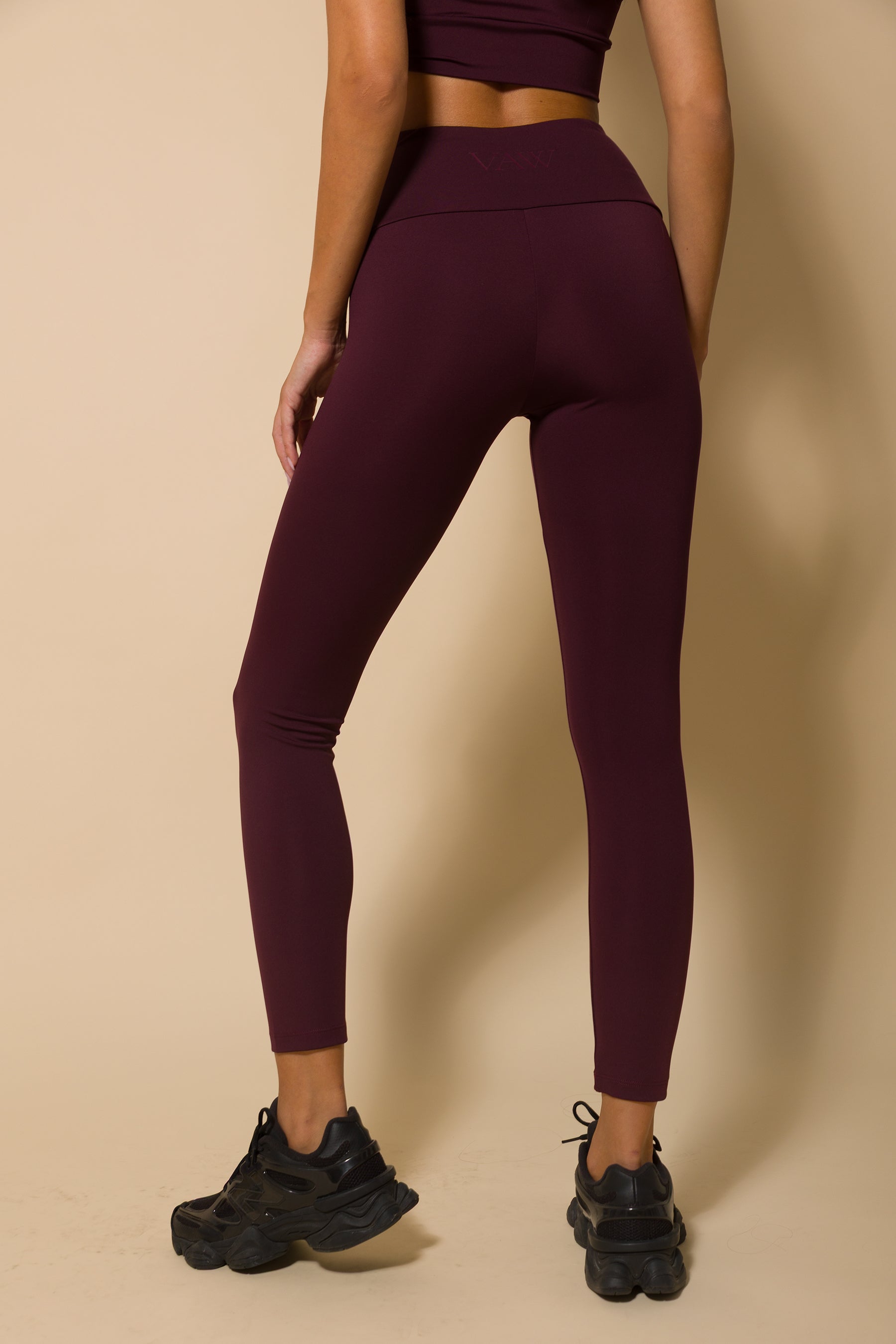 Дамски спортен клин MULBERRY