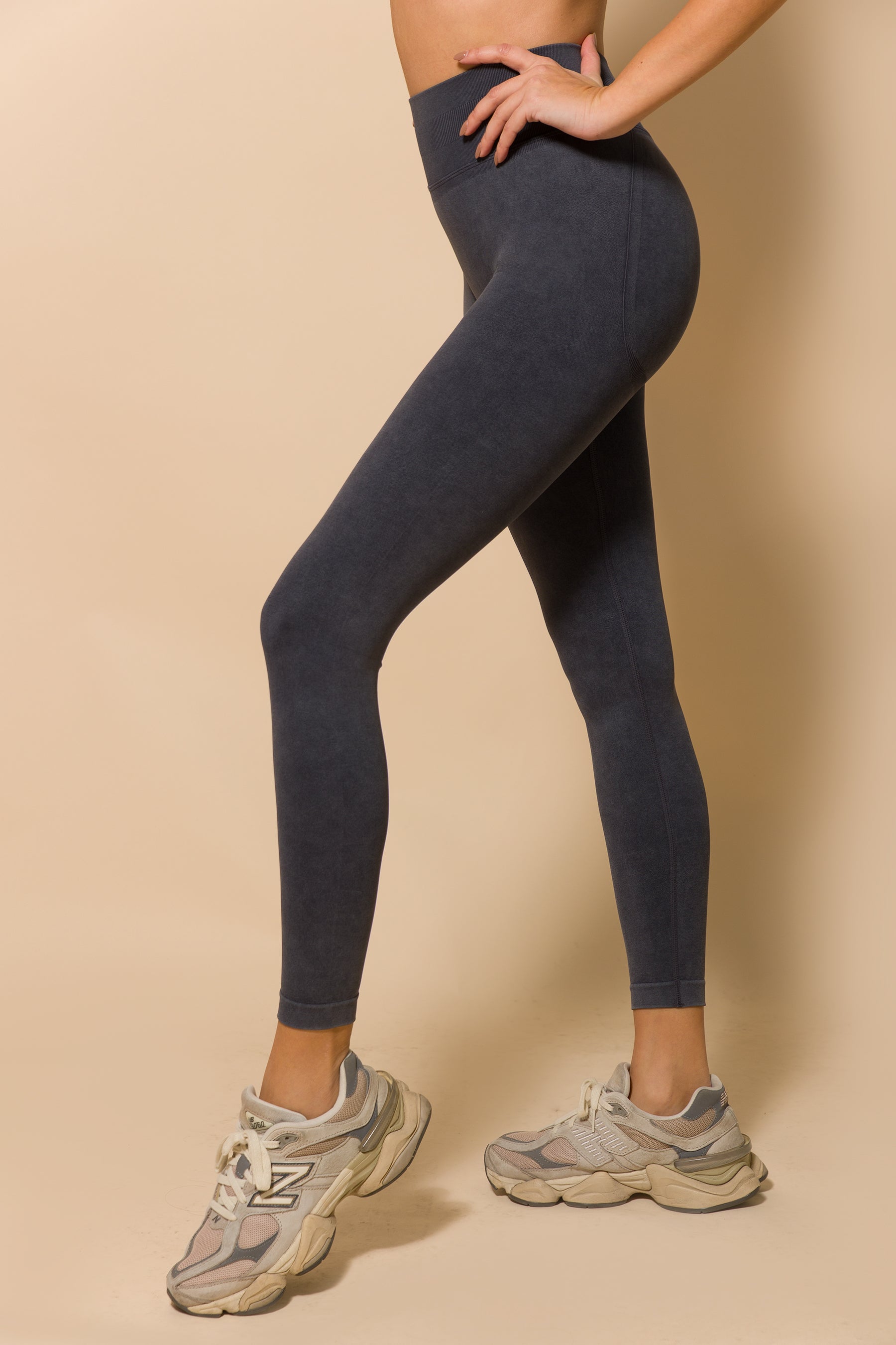 Дамски оформящ клин GRAY