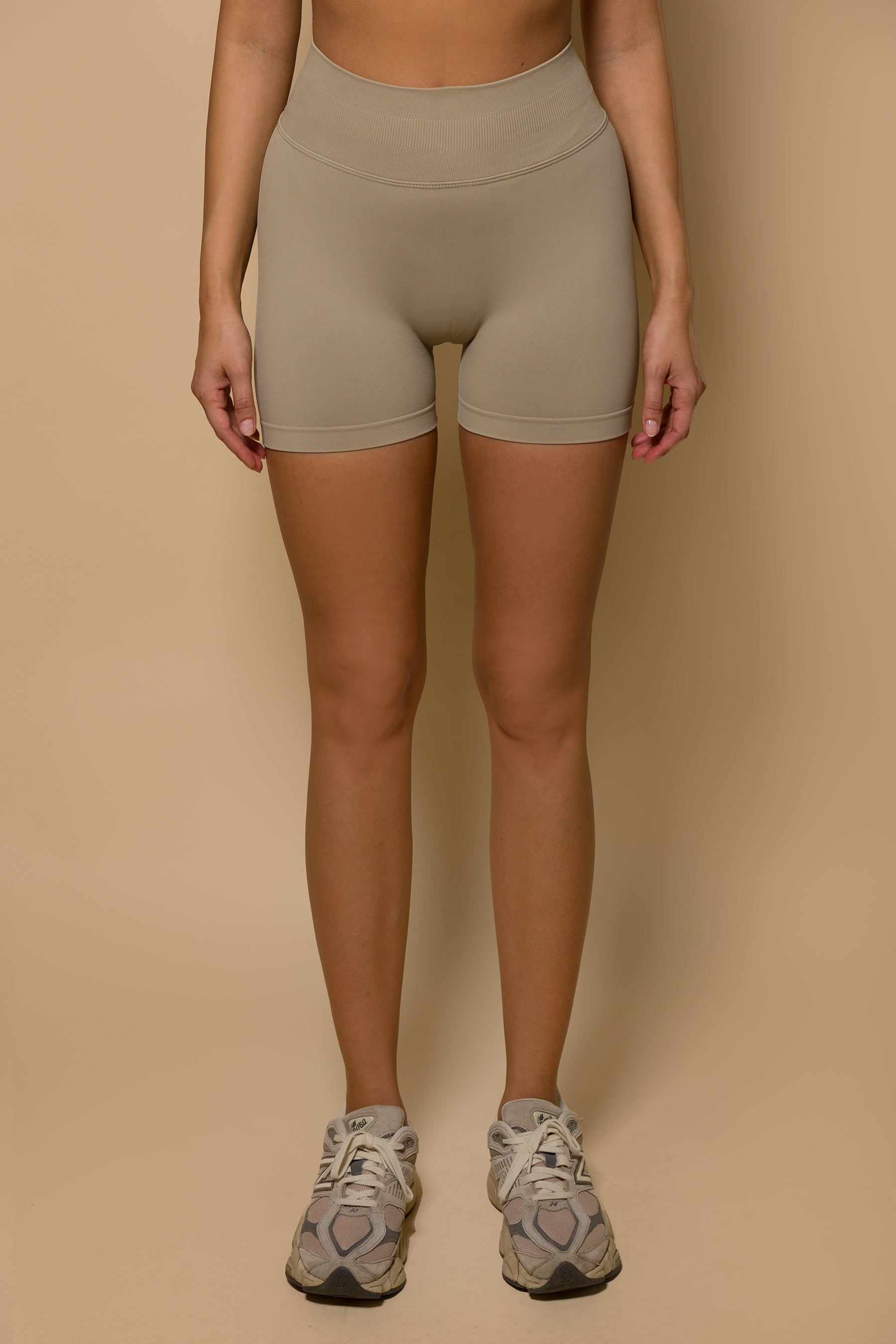 Дамски оформящ къс клин VANILLA BEIGE