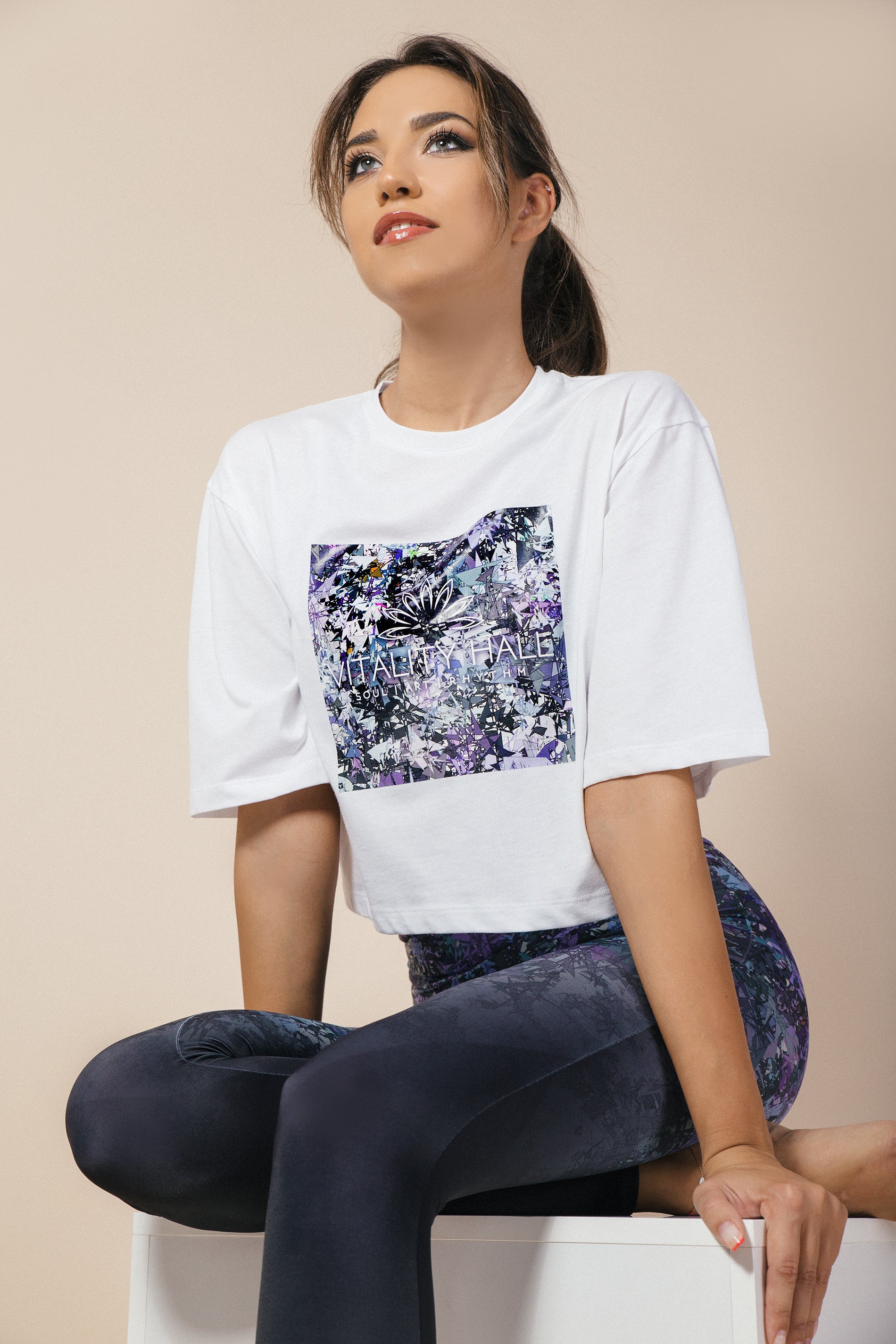 OUTLET дамска спортна тениска MOON STONE бяло