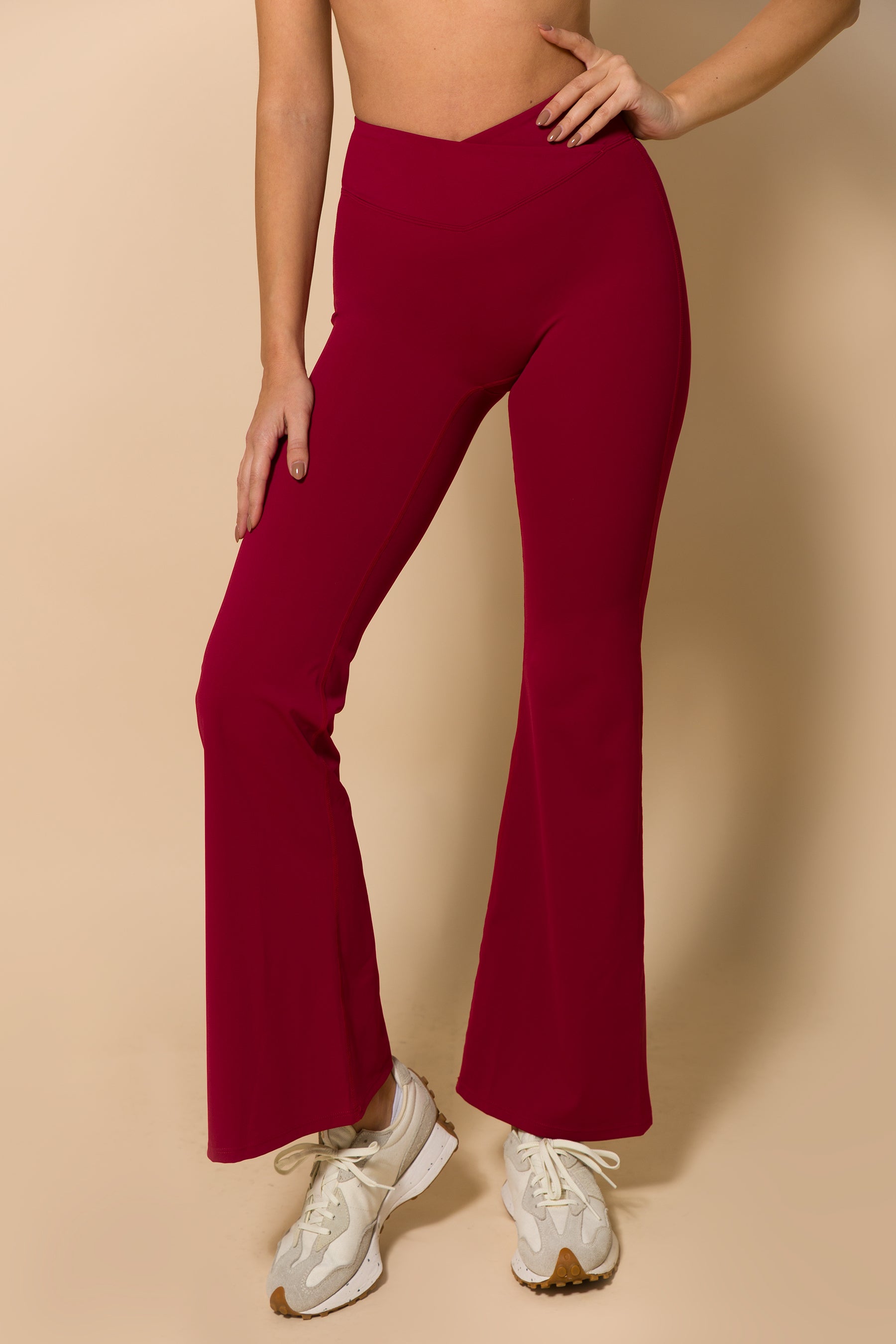 Дамски разкроен клин CHERRY