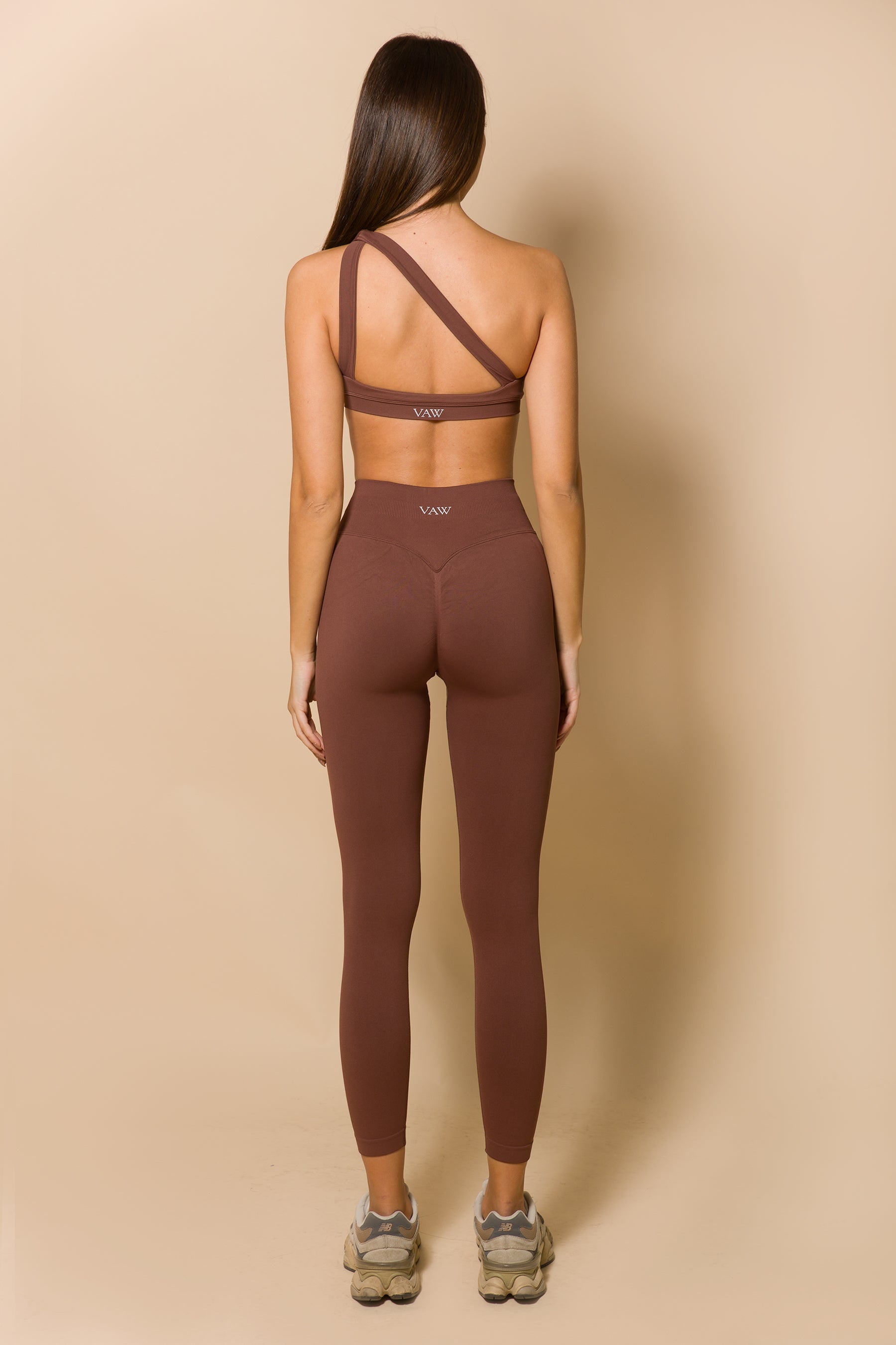 Дамски комплект от къс потник и оформящ клин TOFFEE