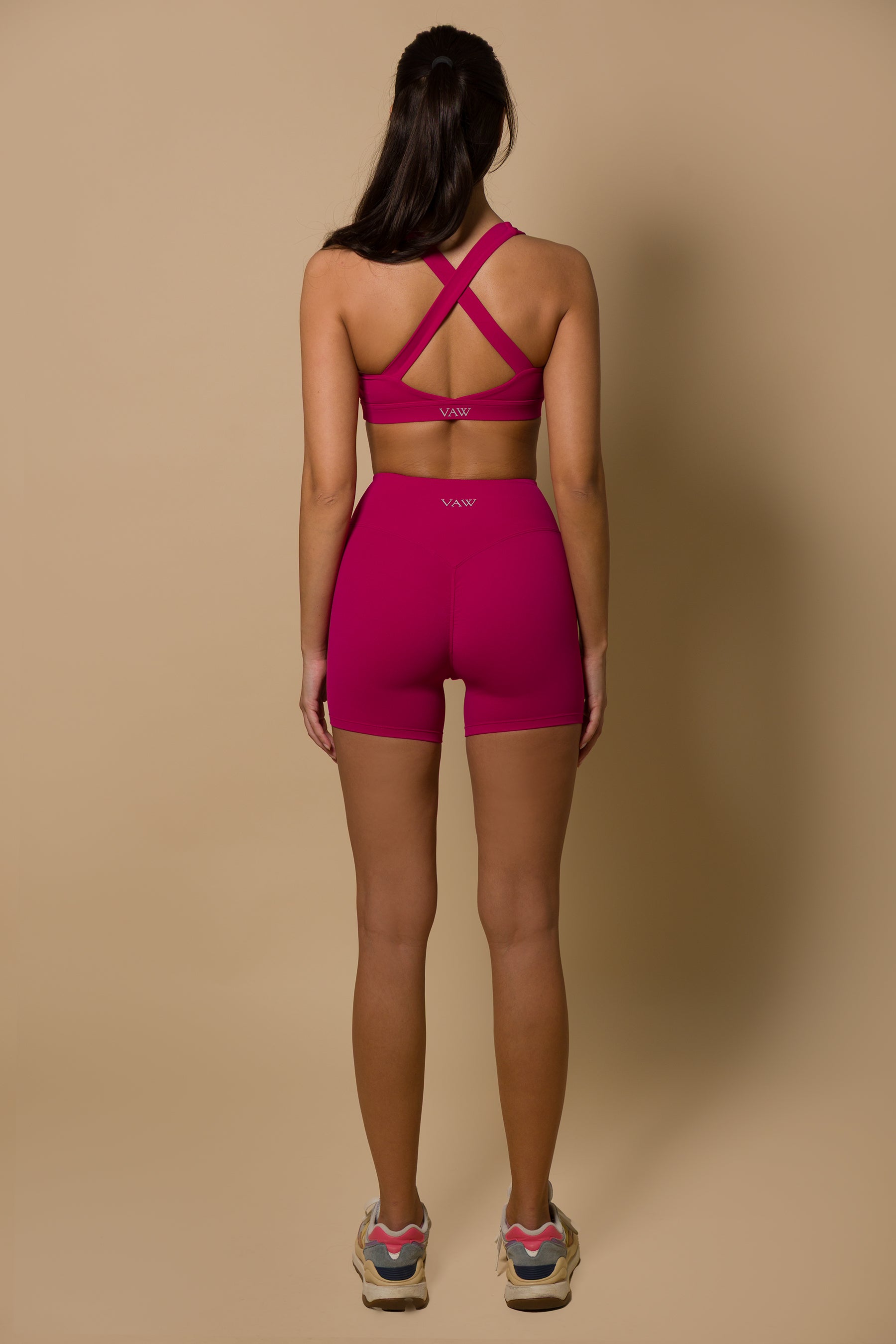 Дамски комплект от къс потник и къс клин HOT PINK